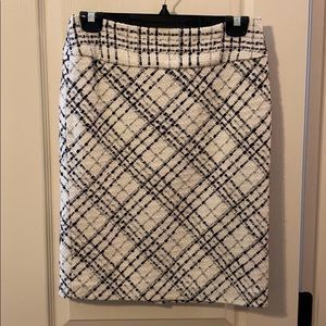 White House Black Market - Skirt
